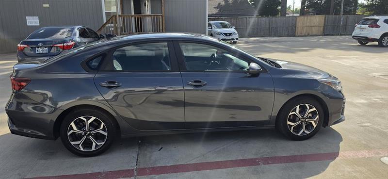 Kia Forte FE 2021