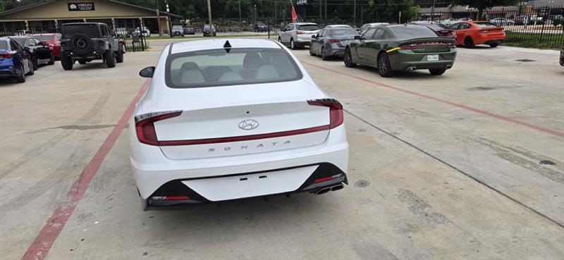 Hyundai Sonata SEL 2020