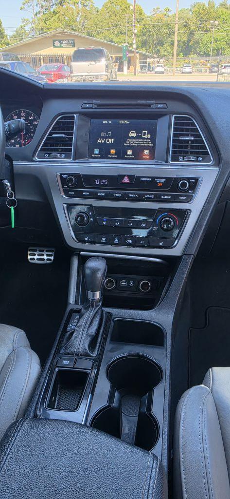 Hyundai Sonata Sport 2.0T 2017