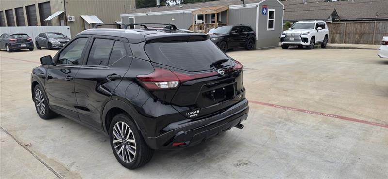 Nissan Kicks SV 2023