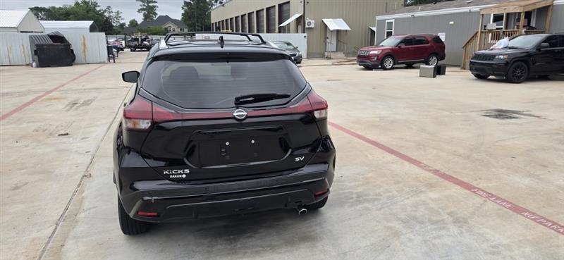 Nissan Kicks SV 2023