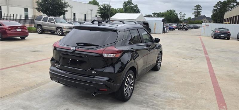 Nissan Kicks SV 2023