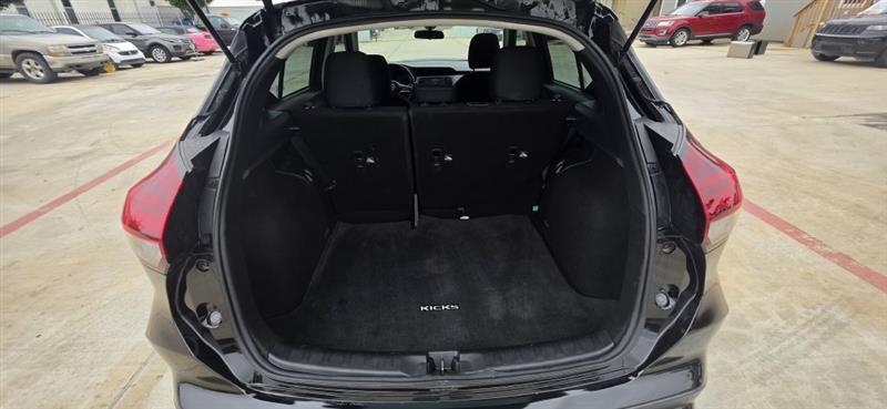 Nissan Kicks SV 2023