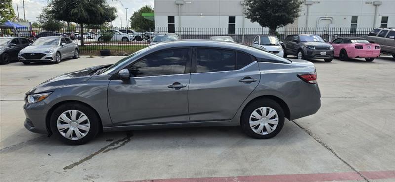 Nissan Sentra S 2022