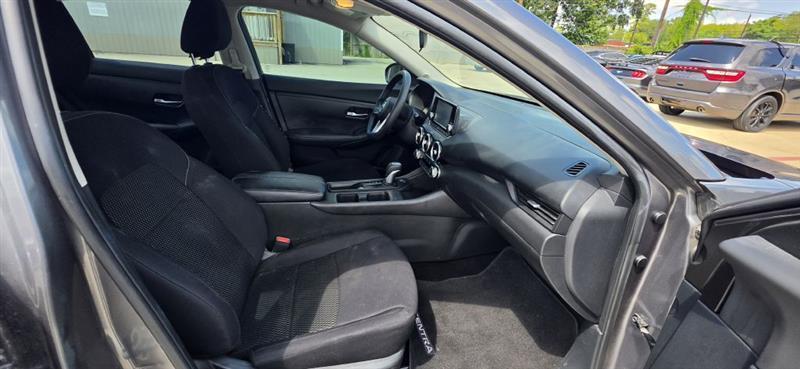 Nissan Sentra S 2022