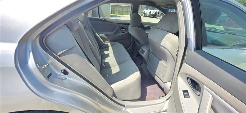Toyota Camry CE 5-Spd AT 2008