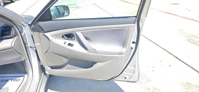 Toyota Camry CE 5-Spd AT 2008