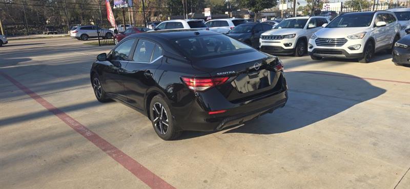 Nissan Sentra SV 2024