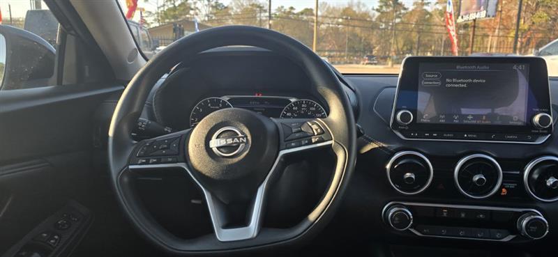 Nissan Sentra SV 2024