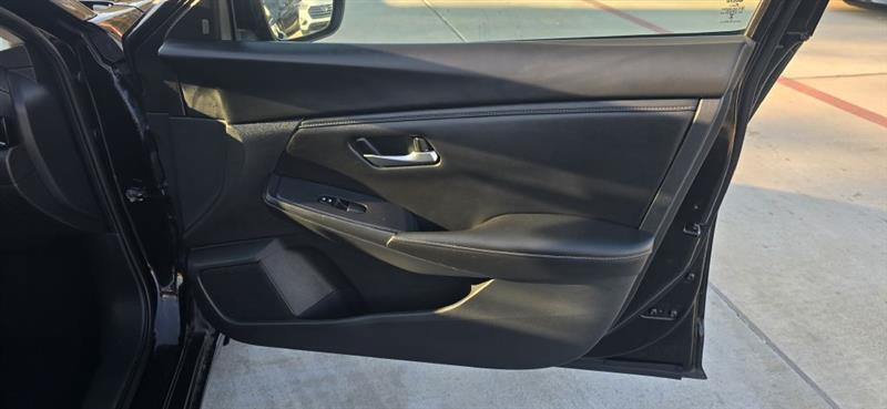 Nissan Sentra SV 2024