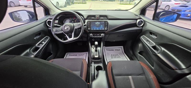 Nissan Versa SR 2023