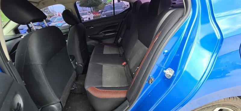 Nissan Versa SR 2023