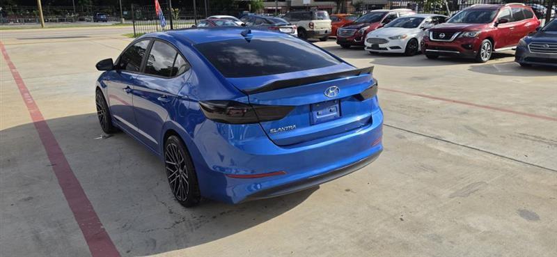 Hyundai Elantra Limited 2017