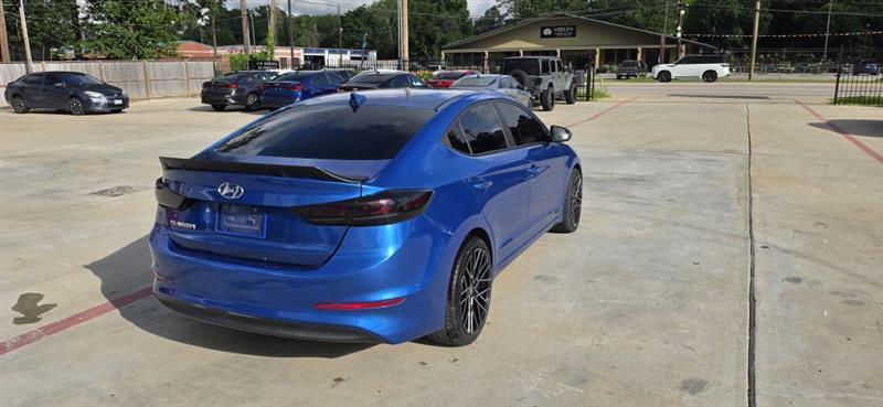 Hyundai Elantra Limited 2017