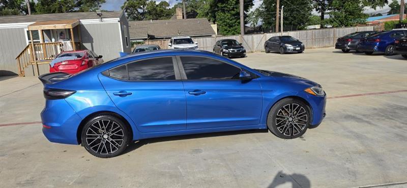 Hyundai Elantra Limited 2017