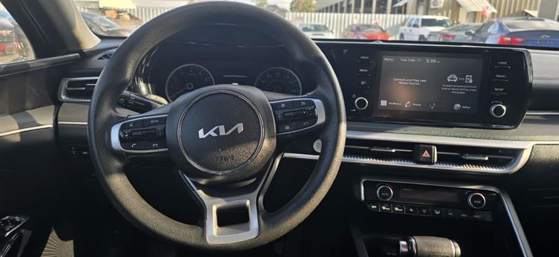 Kia K5 LXS 2023