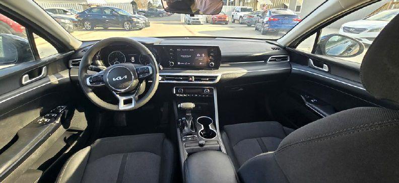 Kia K5 LXS 2023