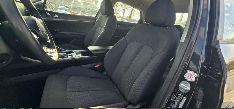 Kia K5 LXS 2023