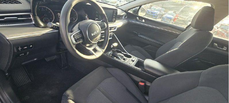 Kia K5 LXS 2023