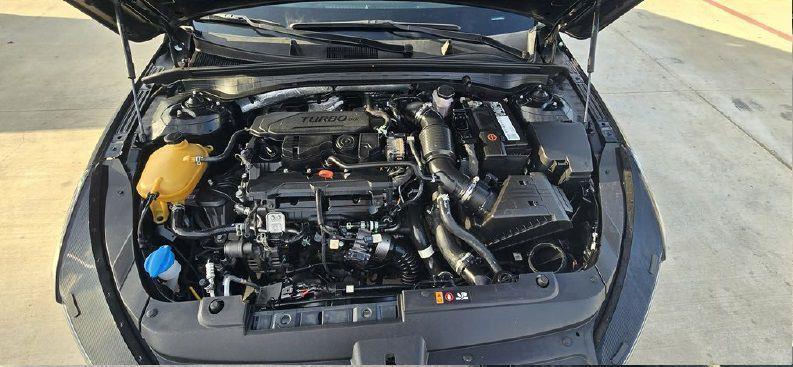 Kia K5 LXS 2023