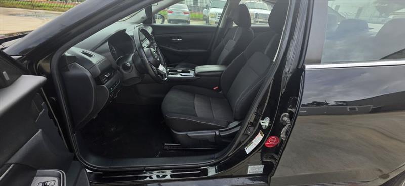 Nissan Sentra SV 2022