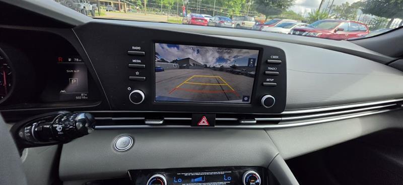 Hyundai Elantra SEL 2022