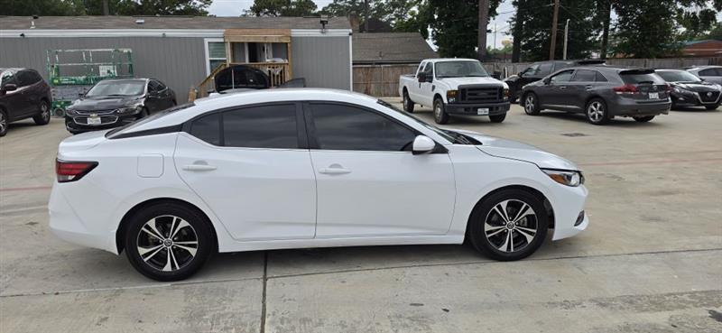 Nissan Sentra SV 2021