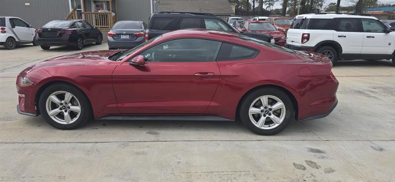 Ford Mustang EcoBoost Coupe 2018