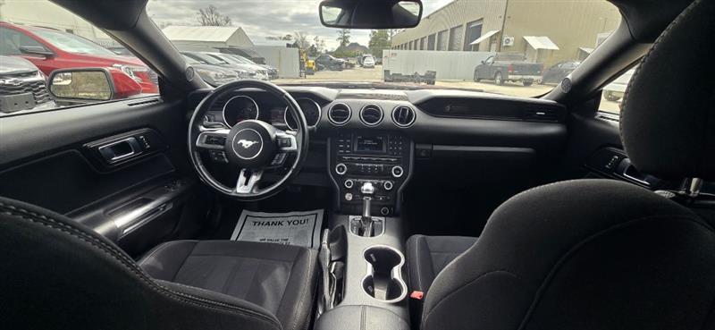 Ford Mustang EcoBoost Coupe 2018