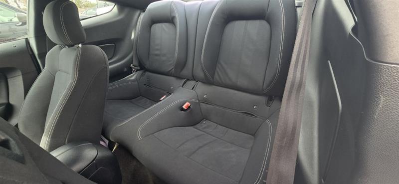 Ford Mustang EcoBoost Coupe 2018