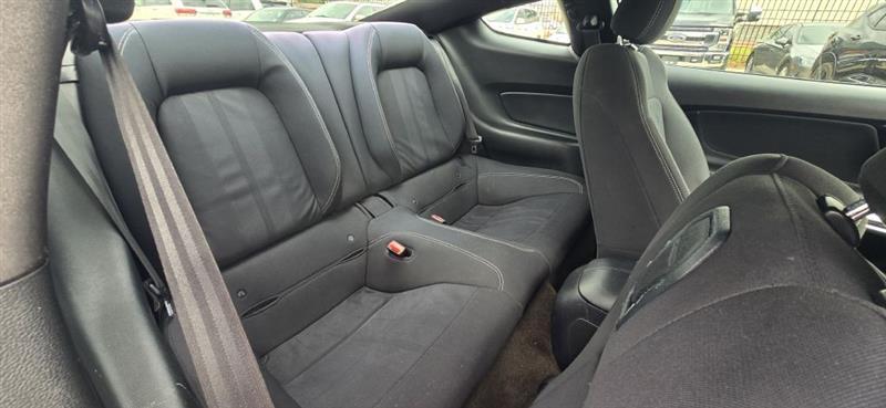 Ford Mustang EcoBoost Coupe 2018