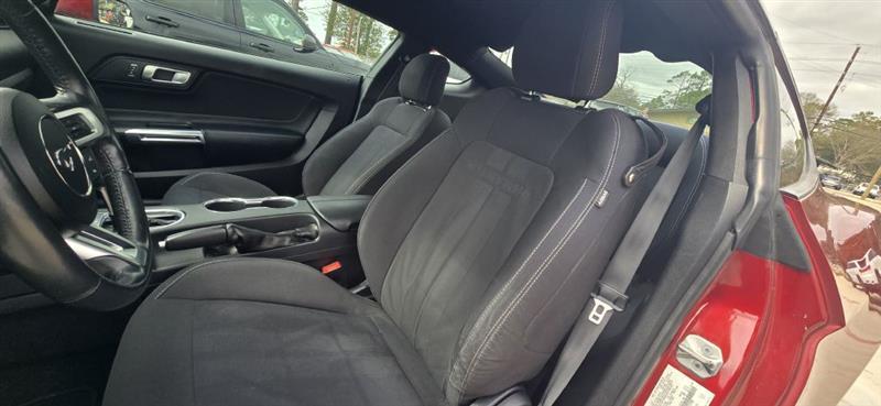 Ford Mustang EcoBoost Coupe 2018