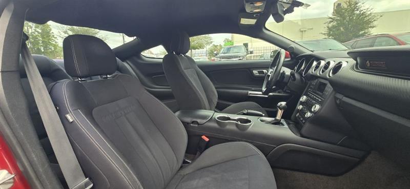 Ford Mustang EcoBoost Coupe 2018