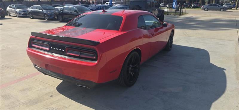 Dodge Challenger SXT 2017