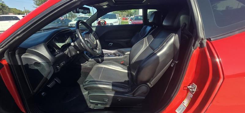 Dodge Challenger SXT 2017