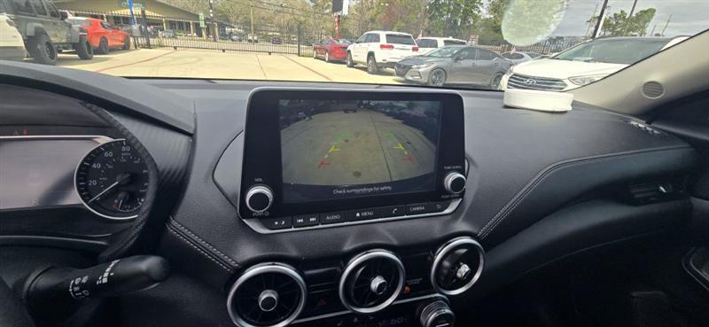 Nissan Sentra SV 2022