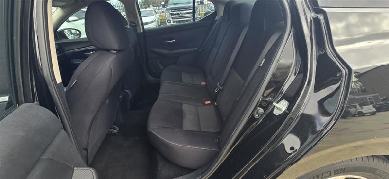 Nissan Sentra SV 2022