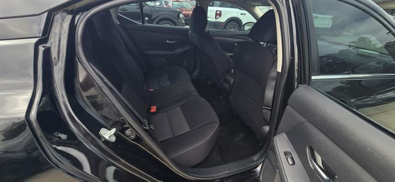 Nissan Sentra SV 2022