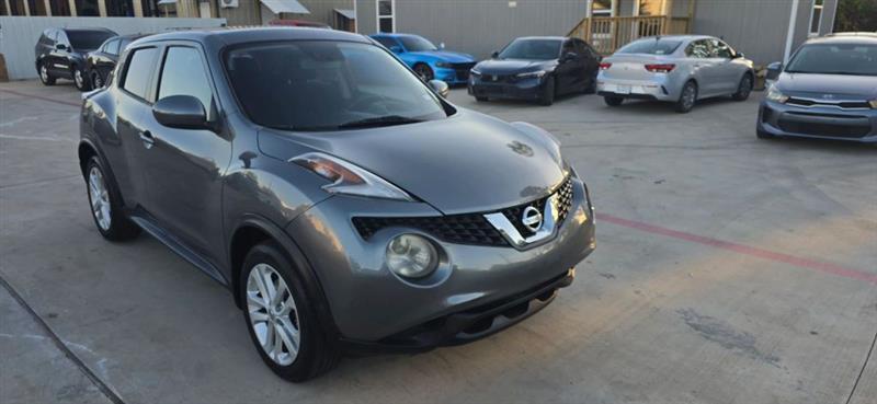 Nissan Juke S FWD 2015