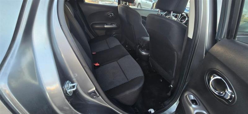 Nissan Juke S FWD 2015