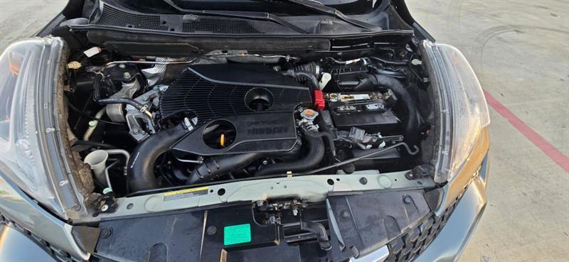 Nissan Juke S FWD 2015