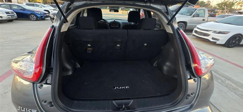 Nissan Juke S FWD 2015