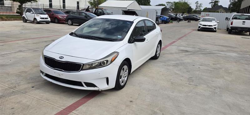 Kia Forte LX 6A 2017