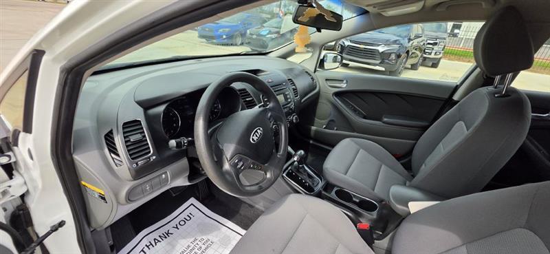 Kia Forte LX 6A 2017