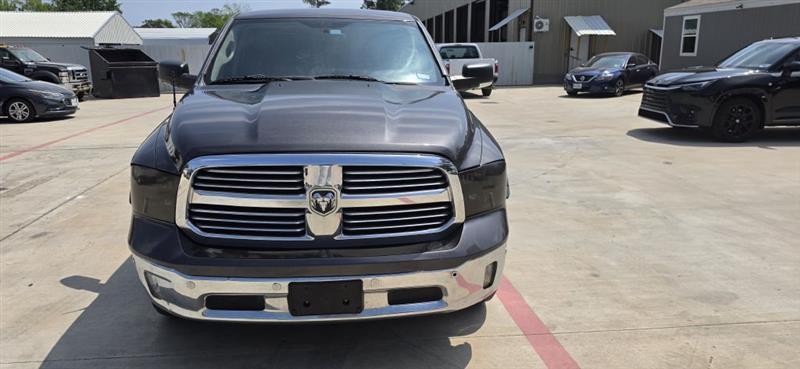 RAM 1500 SLT Crew Cab SWB 2WD 2015