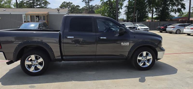 RAM 1500 SLT Crew Cab SWB 2WD 2015