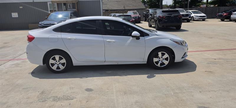 Chevrolet Cruze LS Auto 2016