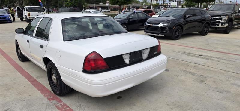 Ford Crown Victoria Police Interceptor 2010