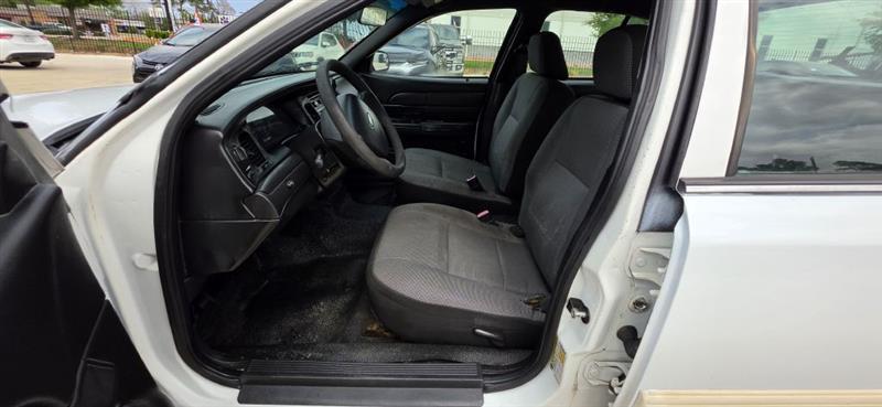 Ford Crown Victoria Police Interceptor 2010
