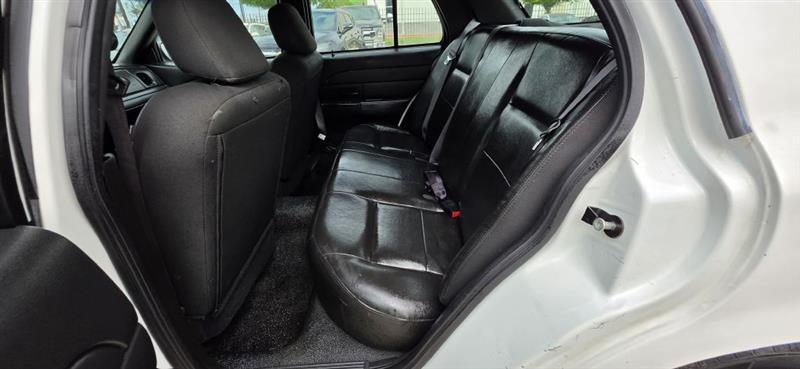 Ford Crown Victoria Police Interceptor 2010